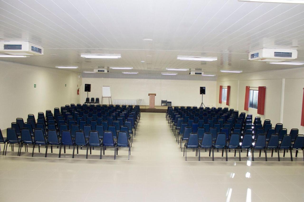 diRoma Fiori com roupa de cama, geladeira, fogão cozinha completa, parque aquático e garagem Apartamento Caldas Novas Exterior foto