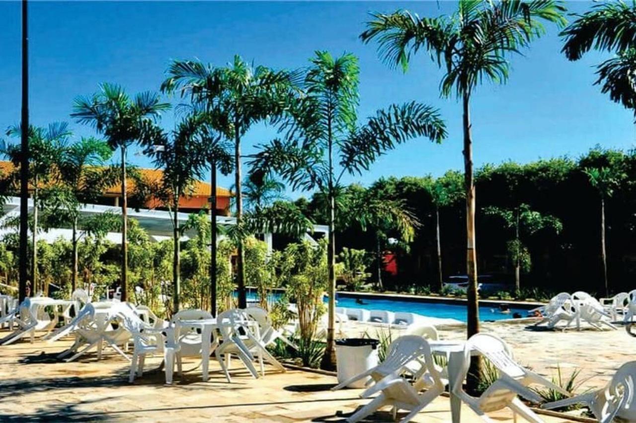 diRoma Fiori com roupa de cama, geladeira, fogão cozinha completa, parque aquático e garagem Apartamento Caldas Novas Exterior foto