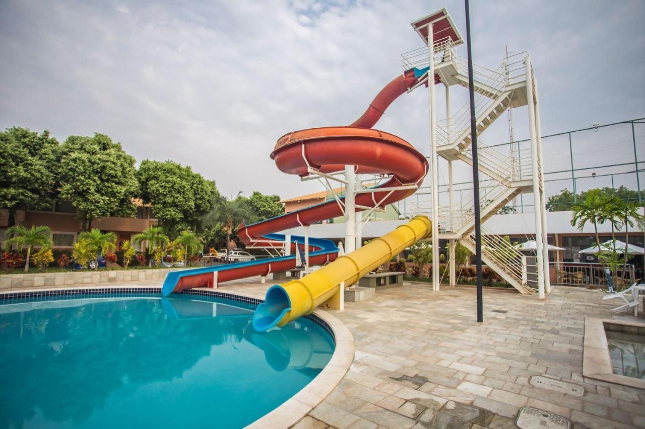 diRoma Fiori com roupa de cama, geladeira, fogão cozinha completa, parque aquático e garagem Apartamento Caldas Novas Exterior foto