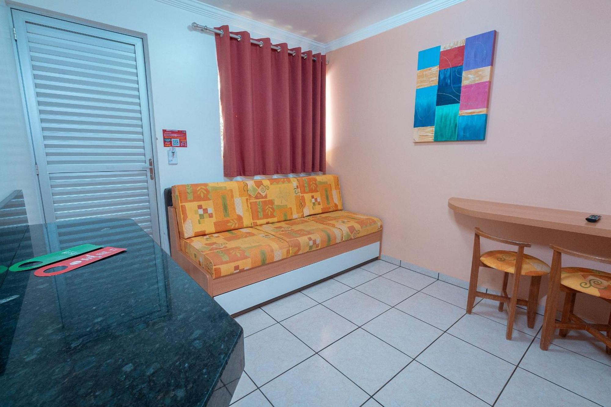 diRoma Fiori com roupa de cama, geladeira, fogão cozinha completa, parque aquático e garagem Apartamento Caldas Novas Exterior foto